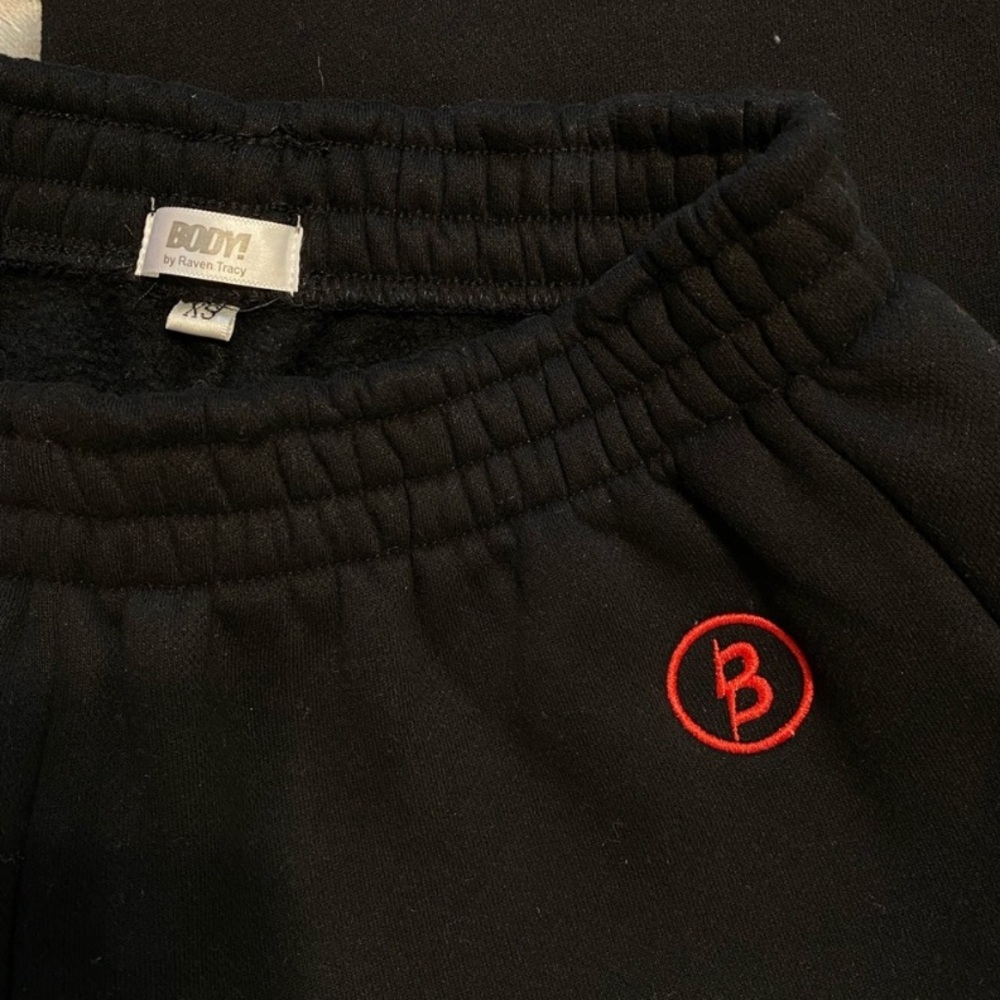 bodybyraventeacy sweatpants